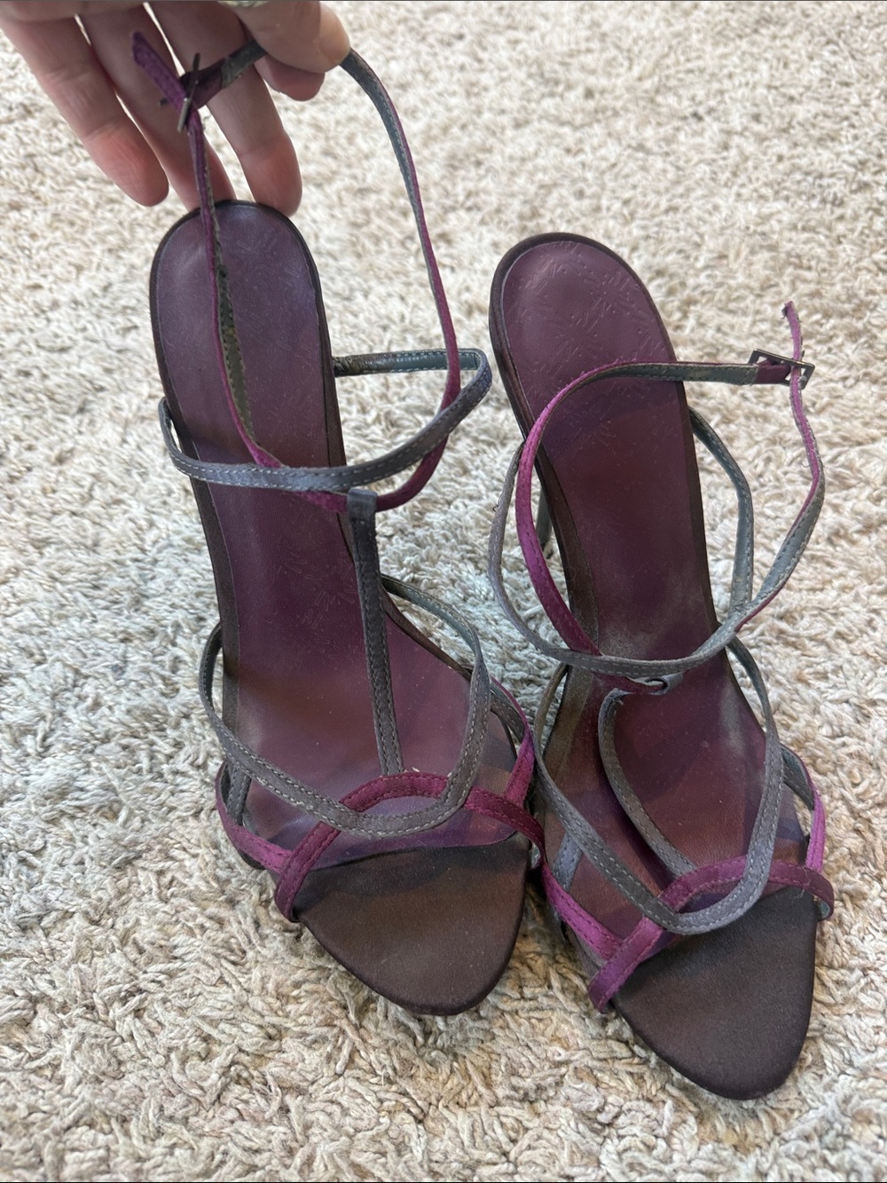 Vintage Women's Purple Strappy Heeled Sandals - Picture 2 of 4